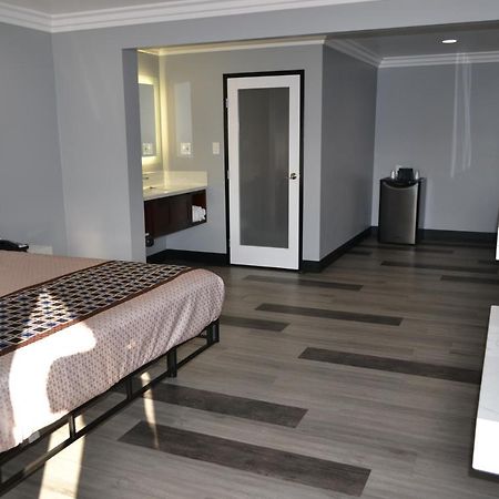 Bell Gardens Inn Los Angeles - حدائق بيل المظهر الخارجي الصورة