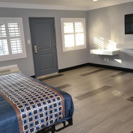 Bell Gardens Inn Los Angeles - حدائق بيل المظهر الخارجي الصورة