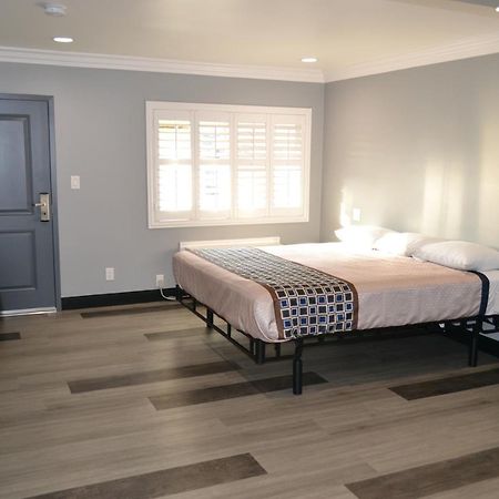Bell Gardens Inn Los Angeles - حدائق بيل المظهر الخارجي الصورة