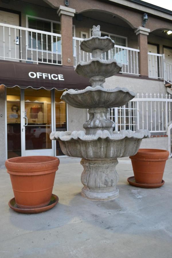 Bell Gardens Inn Los Angeles - حدائق بيل المظهر الخارجي الصورة