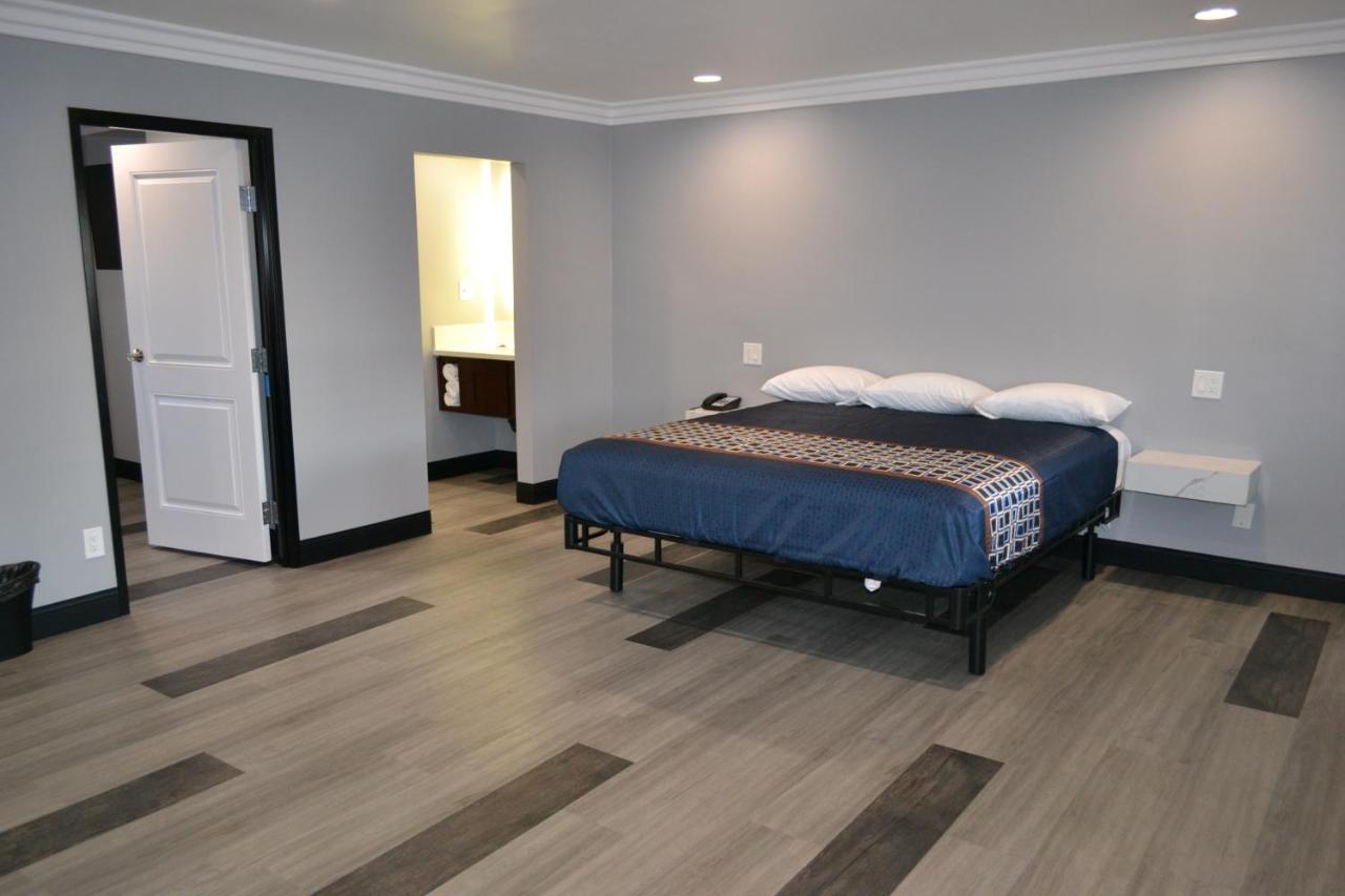 Bell Gardens Inn Los Angeles - حدائق بيل المظهر الخارجي الصورة